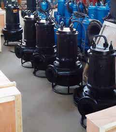 潜水搅拌泥沙泵，矿用泥沙泵，泥沙泵型号