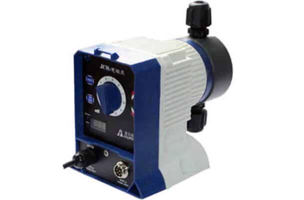 LM系列电磁隔膜式计量泵