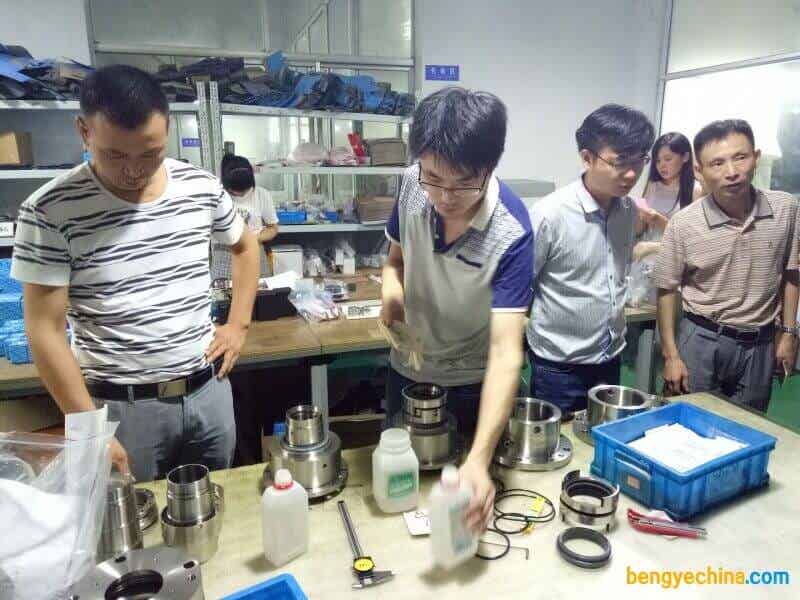 热烈祝贺江苏科奥流体有限公司与江苏永一泵业科技集团公司达成战略合作关系