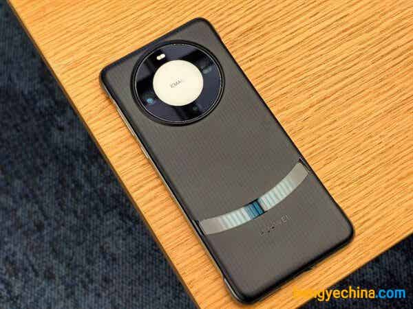 Mate 60微泵液冷手机