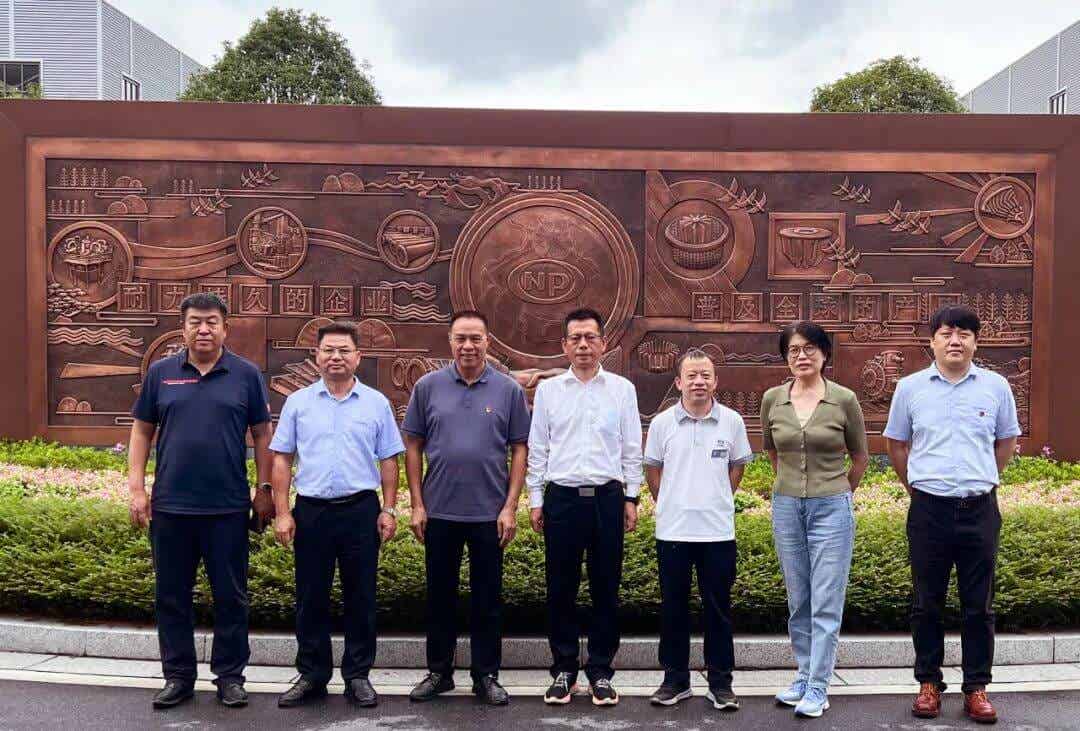 中国铸造协会常务副会长张志勇一行莅临耐普矿机调研